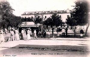75- Tenes - Place du marche